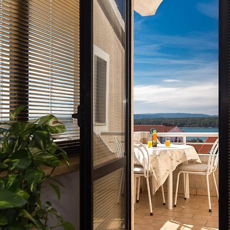 Villa Paradiso Punat Eksteriør billede